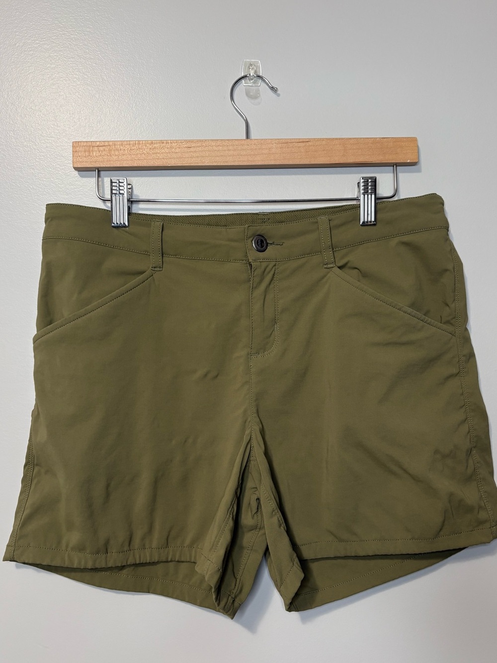 Patagonia Quandary Lightweight Hiking Shorts Caper Green